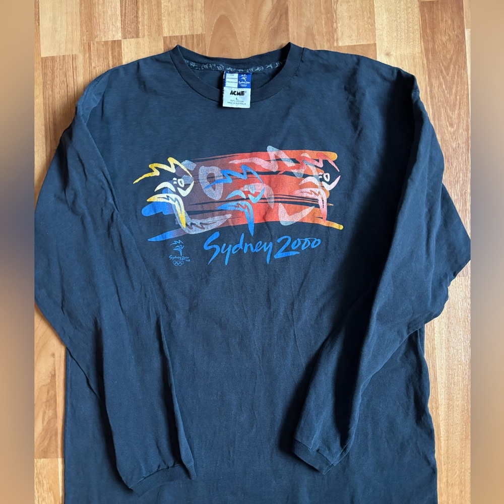 2000 Olympics (Sydney Australia) vintage shirt